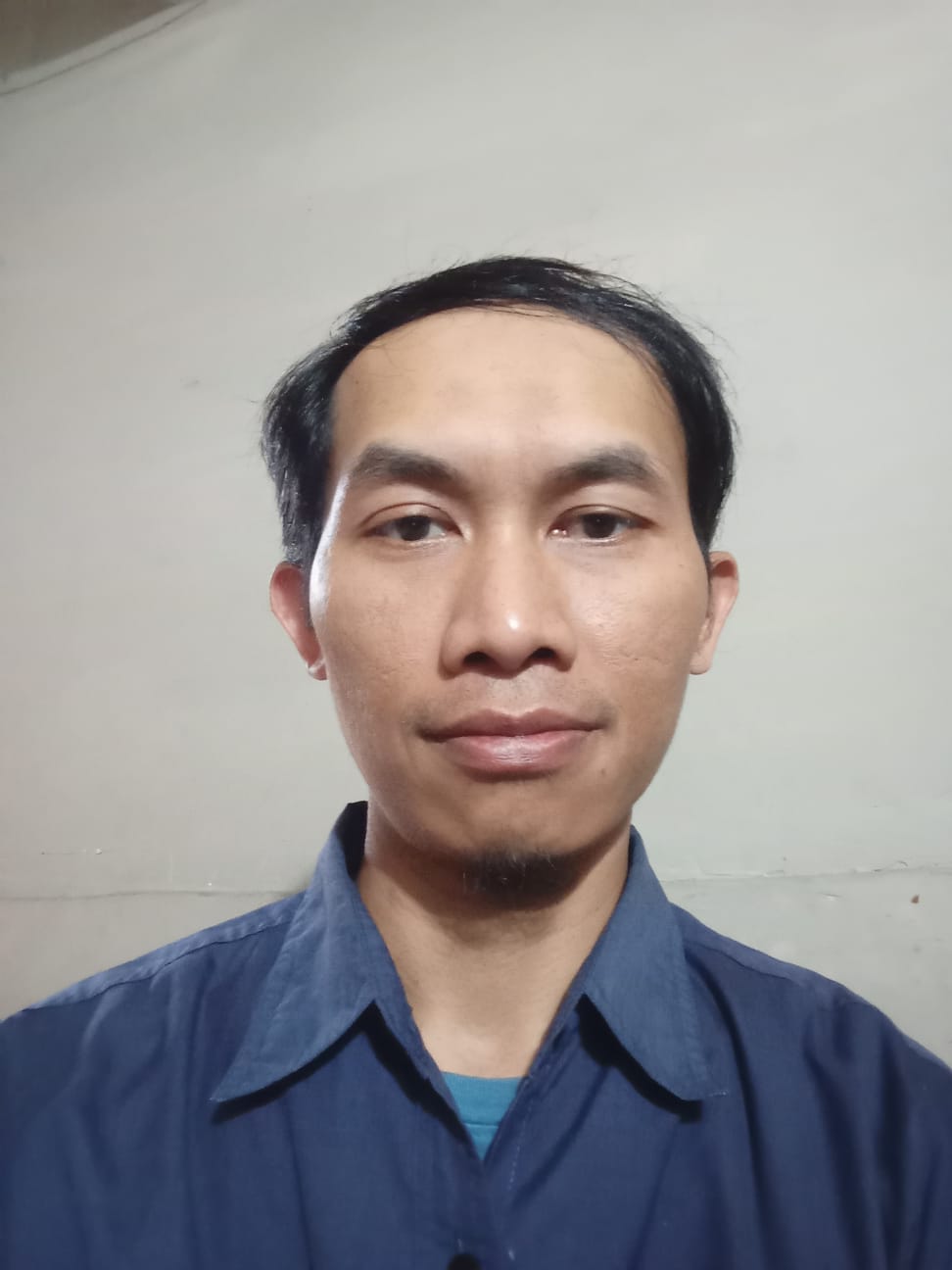 Haris Romdoni